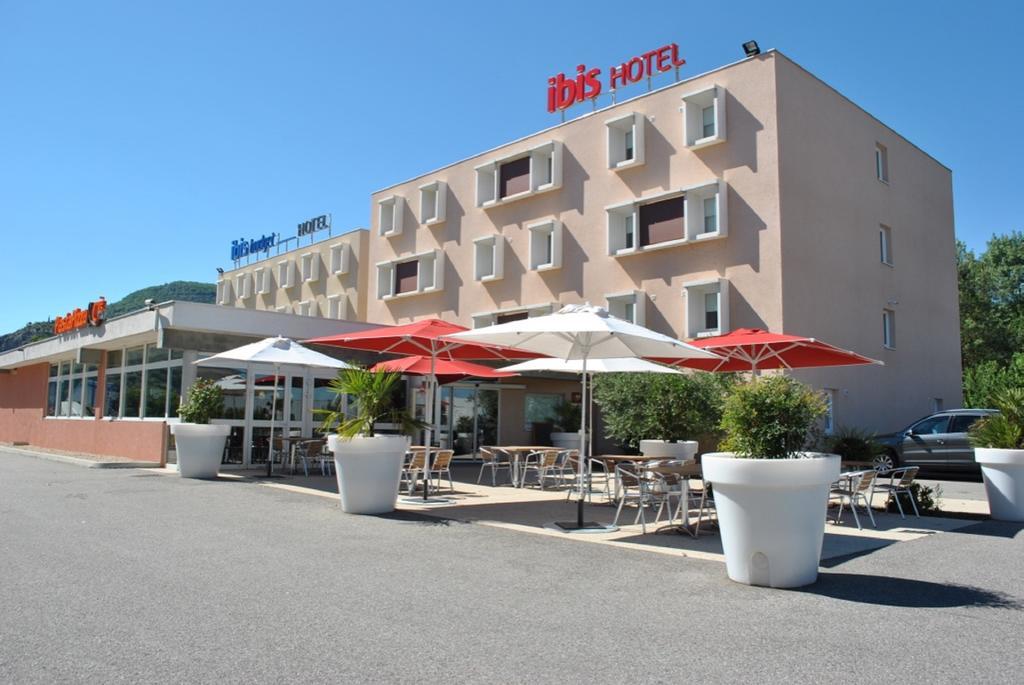 Ibis Loriol Le Pouzin Hotell Exteriör bild
