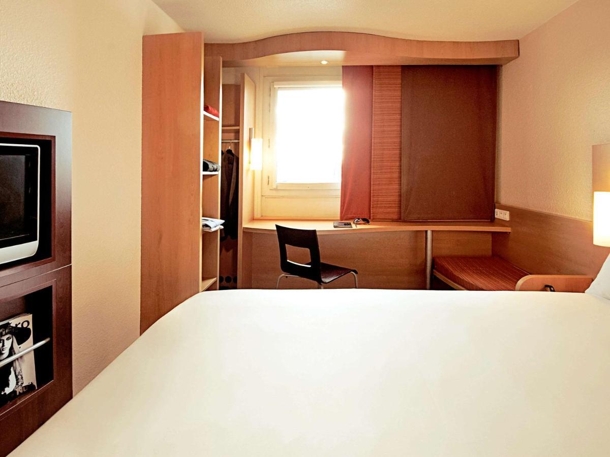 Ibis Loriol Le Pouzin Hotell Exteriör bild
